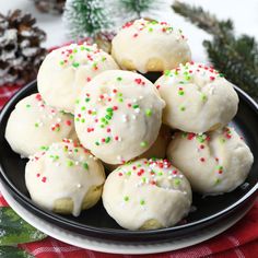 *Italian Christmas Cookies - Digital Recipe* Celebrate the holidays with these classic Italian Christmas Cookies! This easy Christmas cookie recipe is perfect for beginners and ideal for holiday baking, cookie exchanges, or as a homemade gift. Soft, buttery, and elegantly festive, these cookies bring a touch of magic to your holiday table. This digital recipe has everything you need to make this homemade cookies, whether you're looking for a sweet treat or something yummy to bake for a family gathering. You can be creative and make this digital recipe an original gift for a fellow home cook. *This is a DIGITAL FILE only.* Stay organized and avoid unnecessary clutter by printing only the recipes you love and need. Even if you are a beginner, our step-by-step instructions and visual guidance Christmas Cookies Easy Recipes, Christmas Lasagna, Italian Christmas Cookie Recipes, Peanut Butter Oatmeal Chocolate Chip Cookies, Peanut Butter Oatmeal Chocolate Chip, Snowballs Recipe, Apple Crisp Cheesecake, Christmas Jello, Gooey Butter Cookies