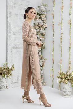 Desert Dawn | Pakistani Designer Outfit | Sarosh Salman Pakistani Brides, Asian Clothing, Pakistani Style, Designer Outfit, Organza Sleeves, Pure Chiffon, Embroidered Organza, Embroidered Border, Eid Collection