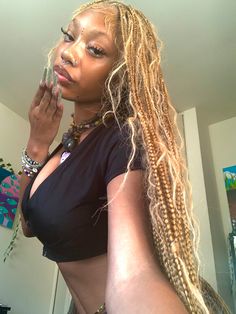 Blond Goddess Braids, Alt Black Woman, Blonde Braids Black Women, Faux Locs Blonde, Blonde Braids, Cute Braided Hairstyles