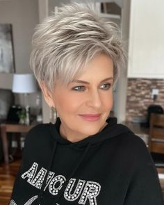 If you love shorter pixies, then, this one is for you! Today I’m showing you Spring Hi by Ellen Wille in the color Platin Blonde Rooted.… | Instagram Messy Short Hair, Short Grey Hair, Edgy Short Hair, Short Hairstyles For Thick Hair