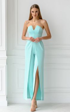 Fabric: Crepe Cotton 65%, Polyester 35% Corseted top V-neck Strapless Slit cuff culottes Colors: Black, White, Red, Mint, Beige, Emerald Purple Quinceanera, Jumpsuit For Wedding Guest, Purple Quinceanera Dresses, Formal Jumpsuit, Womens Jumpsuits, Jumpsuit Elegant, Strapless Corset, Strapless Jumpsuit, Women Formals