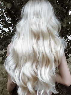 Long White Blonde Hair Aesthetic, Long Wavy Platinum Blonde Hair, Long Platinum Blonde Hair Aesthetic, Very Long White Hair, Pale Blonde Hair Aesthetic, White Hair Girl Aesthetic, Targaryen Hair Aesthetic, Icy White Blonde Hair, Rhaella Targaryen