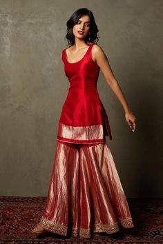 भारतीय दुल्हन संबंधी, Indian Outfits Modern, डिजाइनर कपड़े, Trendy Outfits Indian, Diwali Outfits, Lehenga Designs Simple, Ritu Kumar, Traditional Indian Dress, Casual Indian Fashion