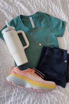 #runningfit #summer #summeroutfit Preppy Exercise Outfits, Preppy Athletic Outfits, Summer Outfits Athletic, Exercise Outfits, Preppy Fits, Lululemon Outfits, Cute Workout Outfits, Gym Fits, Casual Preppy Outfits