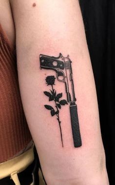 Ak Tattoo For Women, Small Guy Tattoos, Pistolettes Tattoo, Tattoo Ak47, Revenge Tattoo, Love Tattoo Designs, Tricep Tattoo, Arm Tattoo Design, Revolver Tattoo