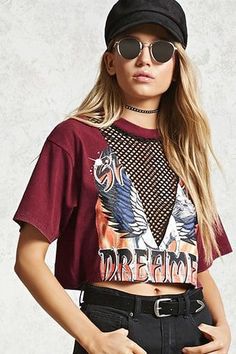 Модная одежда и дизайн интерьера своими руками Strapless Shirt, Unicorn Graphic, Athleisure Trend, Boxy Top, A Unicorn, Refashion Clothes, Mode Inspo, Knit Crop Top