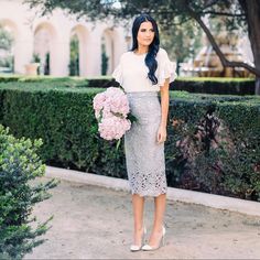 Beautiful Gray/Silver Floral Venetian Lace Pencil Sheath Skirt, Fully Lined With A Vent Slit, Back Zipper And Hook & Eye Clasp Closure On The Back. Mono Matching Lining Falls Above Knee, Lace Trim Falls Mid-Length, Below Knee. 100% Polyester. Nwt - Retail $168. Size: Extra Small Approximate Measurements In Inches (Lying Flat): Waist: 12 Opening: 16 Length: 30 Tags; Office, Work, Workwear, Professional, Date Night, Party, Night Out, Cocktails, Dinner, Drinks, Club, Bar, Dancing, Formal, Occasion, Venetian Lace, Midi Sweater Skirt, Sequin Pencil Skirt, Dinner Drinks, Rachel Parcell, Sheath Skirt, Eyelet Skirt, Midi Pencil Skirt, Peplum Skirt