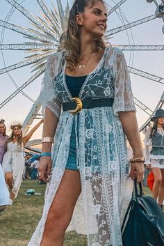 Lace Shawl Outfit, Lace Kimono For Summer Beach, White Lace Kimono Outfit, Sheer Kimono Outfit, Lace Kimono Outfit Country, Long Lace Beach Kimono, Lace Cardigan Outfit, Lace Kimono Outfit, White Lace Summer Kimono