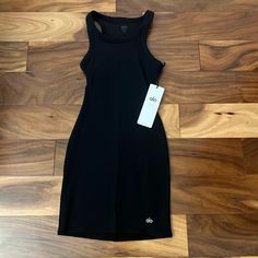 Alo Dress New With Tags Alo Dress, Yoga Dress, Tennis Dress, Alo Yoga, New Dress, Colorful Dresses, Tennis, Midi Dress, Yoga