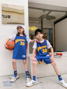 Kids Reference, Hip Hop Costumes, Clothes Brand, Child Fashion, Basketball Gear, Sports Club, Cute Graphic Tees, Pose Style