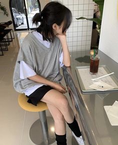 Korean Outfits, Casual Style Outfits, Cute Casual Outfits, Fitness Inspo, Look Fashion, Aesthetic Clothes, Pretty Outfits, Fashion Inspo Outfits, Casual Style