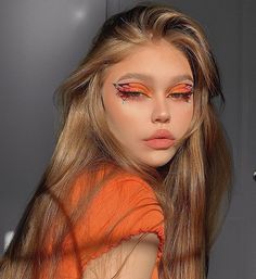 Butterfly Makeup, Orange Makeup, Halloween Makeup Pretty, Eye Makeup Designs, Edgy Makeup, Makeup Eye Looks, Creative Eye Makeup, Creative Makeup Looks, Halloween Makeup Looks