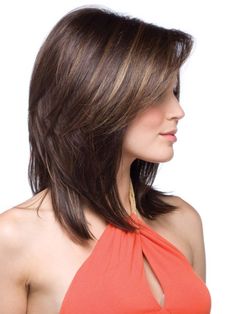 Medium Length Hairstyles – With Pictures and Tips on How To Style Medium Length Hair Shag Hairstyles, Shoulder Length Hair Cuts, Trending Hairstyles, Haircuts With Bangs, Synthetic Wig, Shoulder Length Hair, Layered Haircuts, Bobs Haircuts, Shoulder Length