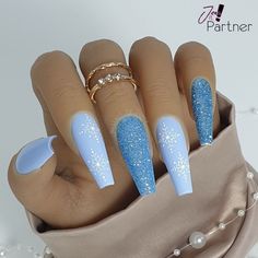 Cute Christmas Acrylic Nails, December Nail Colors, December Nails Simple, Simple December Nails, December Nail Designs, December Nails Christmas, December Nail Ideas, Powder Blue Nails, Christmas Acrylic Nails