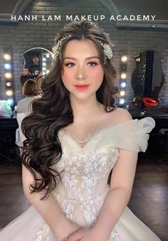 Hairstyle Filipiniana, Filipiniana Wedding Hairstyle, Filipiniana Hair And Make Up, Korean Bride Hairstyle, Filipiniana Hairstyle, Two Block Hairstyle, Block Hairstyle, Hairstyles For Black Girls Braids, Korean Bridal Hair