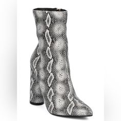 S4_402 Cape Robbin Paw-45 Snakeskin Pu Pointy Cylinder Block Heel Ankle Boot Size 8 These Snazzy Ankle Boots Are Made With A Snakeskin Leatherette Upper, Pointy Toe And Single Sole. Also Made With A Cylindrical Block Heel And Side Zip For Easy Slip On And Off. Measurement (Tested Sz 6; Approx.): Heel: 4", Shaft (W/ Heel): 10", Opening: 10.5" - True To Size, Brand New With Original Or Alrisco Shoe Box. The Perfect Booties For Any Occasion!: These Super Trendy Booties Are Perfect For Just About An Trendy Snake Print Boots For Spring, Trendy Snake Print Boots With Round Toe, Party Ankle Boots With Snake Print, Women Multi Color Snakeskin Boots, Trendy Snake Print Ankle Boots, Python Ankle Boots, Trendy Ankle-high Snake Print Boots, Brown Snake Print Ankle-high Boots, Capes For Women