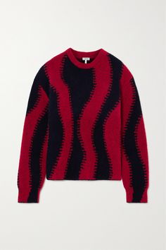 There's often a playfulness to Jonathan Anderson's designs - it's why Loewe's knitwear is so fun. This wool-blend sweater is jacquard-knitted with wavy stripes that will liven up the simplest of outfits. Team it with jeans and great accessories. Loewe Knitwear, Marni Knitwear, Crochet Masculine, Loewe Clothes, Cashmere Sweater Men, Vintage Football Shirts, Jacquard Sweater, Knitwear Fashion, Knitwear Men