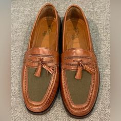 From A High End Estate Sale. Over 50 Pairs Of Men’s Shoes, Ties, Sweater’s, Swimsuits, And Belts. All Items Are Either New With Tags, New And Barely Worn, Or Slightly Used. Will Provide A Discount For Multiple Purchased Items. Vintage Tassel Loafers For Workwear, Allen Edmonds Shoes, Mens Loafers, Allen Edmonds, Men's Clothes, Manners, Loafer Shoes, Estate Sale, Loafers Men