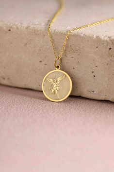 Gold St Michael the Archangel Pendant - St Michael the Archangel Gold Necklace ● Material of pendant: Solid Gold 14k ( REAL GOLD ) ● Metal Stamp: 14k ( REAL GOLD ) ● The pendant is available in 5 sizes: - 12,7 mm / 0.5 inches (Diameter) - 14,0 mm / 0,55 inches ( Diameter ) In the photos - 15,3 mm / 0.6 inches ( Diameter ) - 16,5 mm / 0,65 inches ( Diameter ) - 19,1 mm / 0,75 inches ( Diameter ) ( In the photos the size is 14mm / 0.55 inches Diameter ) ( Jump Ring inner diameter: 4 mm ) ● Materia Archangel Michael Necklace, St Michael The Archangel, Michael The Archangel, Archangel Michael, We Can Do It, St Michael, Gold Charm, Jump Rings, Metal Stamping