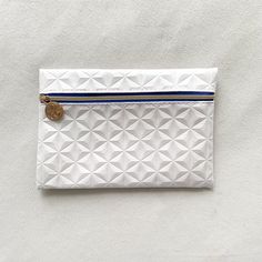 Ipsy White & Blue Textured Zippered Makeup Pouch Bag Brand New, Never Used Approx Measurements: 7"X5" White Clutch Pouch For Daily Use, White Clutch Cosmetic Bag With Zipper, Everyday White Clutch With Zipper Pouch, White Everyday Clutch With Zipper Pouch, White Zipper Pouch Clutch For Everyday, White Everyday Clutch With Zipper, White Clutch With Zipper Pouch For Everyday, White Cosmetic Bag With Zipper Pocket For Daily Use, Sephora Bags