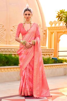 Art Silk Fabric Peach Color Saree With Winsome Weaving Work Peach Color Saree, Lehenga Bridesmaid, Salmon Pink Color, Bridesmaid Saree, Party Sarees, Traditional Saree, Half Sleeve Blouse, Ethnic Looks, Silk Sarees Online