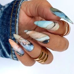 21 Mesmerizing Marble Nail Design For All Nail Shapes Marbled Nails, Marble Acrylic Nails, Nail Designs Pictures, Marble Nail Designs, Stylish Nails Designs, Almond Nail