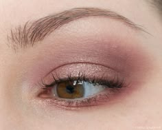 Mauve Eye Shadow Looks, Colourpop Making Mauves, Makeup With Mauve Dress, Making Mauves Colourpop Looks, Mauve Eyeshadow Palette, Mauve Makeup Look Wedding, Mauve Eyeshadow Looks Brown Eyes, Mauve Wedding Makeup, Taupe Eyeshadow Look