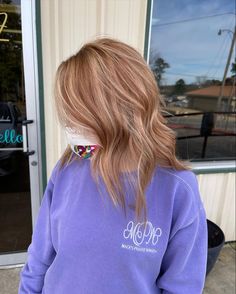 Ash Blonde Highlights On Red Hair, Ash Blonde With Copper Highlights, Copper Ash Blonde Hair, Cowboy Copper Hair Color With Blonde, Cowboy Copper On Blonde Hair, Blonde Cowboy Copper, Copper Cowboy Hair With Blonde, Cowboy Copper With Highlights, Blonde Hair Copper Lowlights