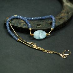 Sapphire Necklace Gold, Light Blue Necklace, Sundance Jewelry, Blue Sapphire Necklace, Aquamarine Pendant, Jewel Necklace, Jewelry Making Necklace, Jewelry Photography, Aquamarine Gemstone