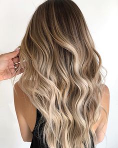 Blonde Honey, Balayage Blond, Blond Balayage, Gorgeous Hair Color, French Home, Beautiful Hair Color, Balayage Hair Blonde