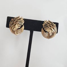 Great Earrings No Returns Designer Earrings, Vintage Earrings, Clip On, Costume Jewelry, Clip On Earrings, Gold Tones, Jewelry Earrings, Etsy Uk, Gold