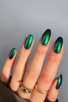 This is chrome 07 from the set over a black base! Its all regular polish and tutorial is also posted🤍 Chrome nails. Chrome nail art. Green chrome. Duo chrome nails. Chrome nail designs. Christmas chrome nails. Chrome nails xmas. Christmas nail ideas. Christmas outfit ideas. Xmas nails. Xmas nail art. Christmas nail inspo. Aesthetic christmas nails. Easy christmas nails. Nail ideas. Nail inspo. Nail art inspo. Nail design. Nail art design. Winter nails. Winter nail ideas. Winter nail design. Emerald Green Chrome Nails, Chrome Nail Polish, Chrome Nail Art, Chrome Nails Designs, Chrome Nail Powder, Mirror Nails