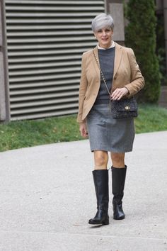 Essential Fall Shoes, Over 50 Dressing, Beth Djalali, Fall Wardrobe Staples, Cute Ankle Boots, Skirt And Pants, Leopard Pumps, Silver Foxes