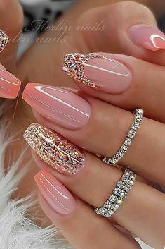 Spring Nails 2023 Metallic, Pink Metallic Ombre Nails, Short Coffin Shape Nails Designs Glitter, Classy Spring Nails 2023, Nails In Style Now, Fake Nails With Gems, Classy Spring Nails Square, Trending Nails For 2023, Nails Design January