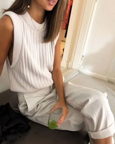 Beige Hose, Pinterest Trends, Beige Outfit, Elegante Casual, Mode Inspo, 가을 패션, Look Cool, Look Fashion, Fashion Inspo Outfits