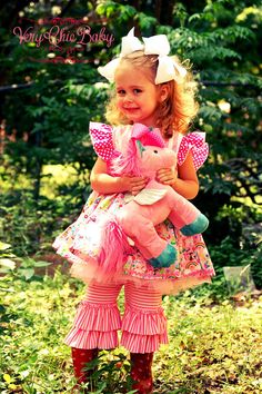 What Girls Dream Of Couture Party Custom Flutter by VeryChicBaby, $60.00 Unicorn Birthday Dress, Cinderella Dress For Girls, Alice In Wonderland Dress, Toy Story Costumes, Wonderland Costumes, Girls Easter Dresses, Unicorn Dress, Rainbow Birthday Party, Rainbow Dress