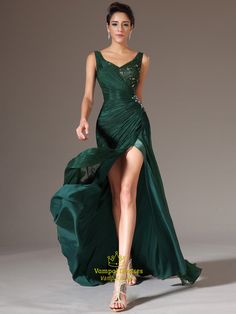 Emerald Green V Neck Beaded Long Organza Prom Dress With Split Extravagant Dresses, Goddess Mermaid, Ivy Cosplay, Gown Green, Prom 2015, Mermaid Evening Gown, Gown Plus Size, Formal Evening Dress, Green Goddess