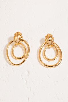 Layered Warped Hoop Knockers Gold Door Knocker Earrings, Luxury Brass Hoop Earrings, Door Knocker Earrings, Luxury Statement Hoop Earrings With Gold-tone Hardware, Luxury Hoop Earrings With Gold-tone Hardware, Luxury Modern Hoop Earrings With Gold-tone Hardware, Gold Door, Design Door, Functional Style