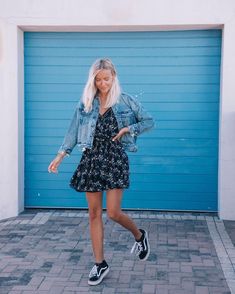 Vans Wallpaper, Estilo Vans, Dresses With Vans, Vans Outfit, Hipster Outfits, Fashion Wallpaper, Spring Summer Outfits