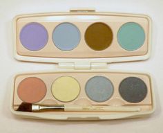 1970s Eyeshadow, 1960s Eyeshadow, Feminine Objects, 1960s Eyeliner, 1960s Blue Eyeshadow, 70s Hair And Makeup, 80s Eyeshadow Palette