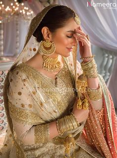 Ivory Pakistani Bridal Sharara with Short Shirt Dress Bridal Sharara, Sabyasachi Bridal, Embroidered Sharara, Short Shirt Dress, Nikah Dress, Yumna Zaidi, Bridal Shirts, Wedding Design Decoration, Short Shirt