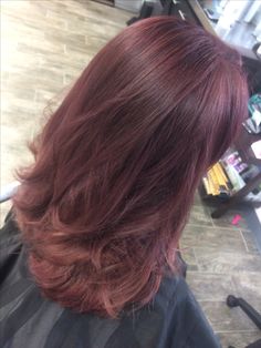 Red Burgandy Hair Aesthetic, Light Maroon Hair, Medium Length Burgundy Hair, Layers On Mid Length Hair, Light Burgundy Hair, Maroon Hair Color, Bathroom Curtains Ideas, Wall Clock Decor Ideas, Clock Decor Ideas