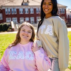 This trendy & unique Silver Glitter Marble Gildan Greek Letter Crewneck Sweatshirt is sure to stand out on any campus! Grab one for you, your big/little, or a group of sisters Picture Details Pictures: ⭑ #1: Sand sweatshirt, White background fabric (Zeta Tau Alpha) & Light Pink sweatshirt, White background fabric (Sigma Alpha Omega) ⭑ #2: Indigo sweatshirt, White background fabric (Alpha Phi) ⭑ #3: Sand sweatshirt, White background fabric (Zeta Tau Alpha) & Light Pink sweatshirt, White backgroun Pink Varsity Top For Spring, College Spirit Tops For Spring, School Spirit Tops For College Spring Season, Spring Varsity Top For Campus, Pink Casual School Sweatshirt, Cute Spring College Tops, Pink Tops For Streetwear With School Spirit, Pink Tops For School Spirit Streetwear, Cute Tops For College In Spring