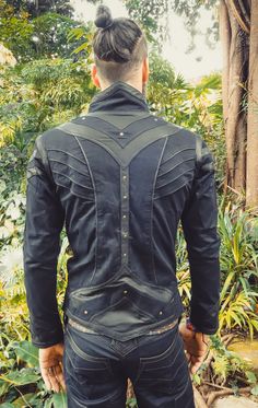 Festival Mode, Festival Jacket, Mens Cuts, Denim Jacket Men, Leather Collar, Long Hair Styles Men, Hiking Outfit, Burning Man, Leather Jacket Men