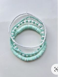 Lavender Clay Bead Bracelet, Seabeads Bracelets, Clay Bead Anklet Ideas Summer, Beach Clay Bead Bracelets, Flat Beads Bracelets, Trendy Beaded Bracelets, Summer Bracelet Stack, Beachy Bracelets, قلادات متدلية