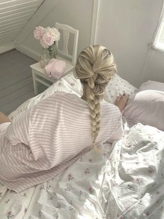 azalea carson ﾟ𐦍༘⋆ LILAH Brookieyancey Aesthetic, Coquette Girlblogger, Pink Princess Aesthetic, Behind Blue Eyes, Whisper Coquette, Pink Lifestyle, Pretty Pink Princess, Pink Pilates, Pilates Princess