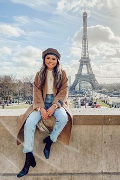 France Outfits October, Paris September Fashion, Paris Outfit Ideas October, Paris Outfits For Fall, France November Outfit, Eiffel Tower Outfit Fall, Fall Paris Outfits 2023, Paris Outfit In March, Outfits For Paris In November