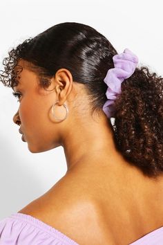 Scrunchies Curly Hair, Organza Scrunchies Aesthetic, Birthday Hairstyle, Afro Punk Fashion, Cute Natural Hairstyles, Pastel Nail Polish, Pastel Nail, Hairstyle Inspo