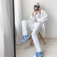 Blue Ankle-high Sneakers For Streetwear, Blue Sporty Sneakers For Streetwear, Nike Light Blue Sneakers For Streetwear, Nike Lavender Sneakers For Streetwear, Blue Sporty Streetwear Sets, Outfit With Jordan 1, Blue Dunks, Pinterest Fits