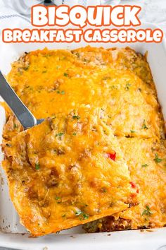 Piece of breakfast casserole on a spatula. Bisquick Breakfast Casserole, Bisquick Breakfast, Casseroles Recipes, Stove Top Stuffing Mix, Easy Breakfast Casserole, Sausage Hash, Breakfast Casserole Recipe, Easy Egg Recipes, Breakfast Enchiladas